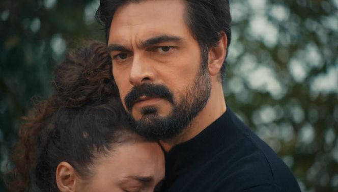 Dziedzictwo (Emanet) odc. 654. Nana, Yaman