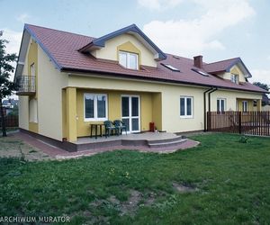 Budowa domu w granicy działki - czy zgoda sąsiada jest konieczna?