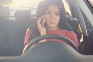 Quiz. Kierowco, wiesz co oznaczają te kontrolki? Jeśli się zaświecą, lepiej żebyś wiedział