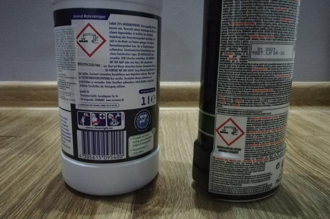 Butelki po niebezpiecznej chemii domowej