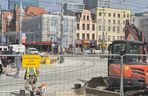 Tramwaje wróciły na Rynek w Katowicach. A to wciąż plac budowy