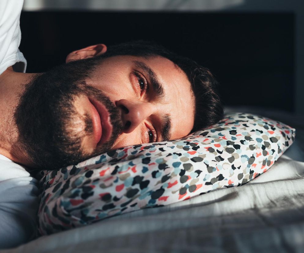 Jak zakochują się mężczyźni? Wyniki nowych badań mogą zaskakiwać.