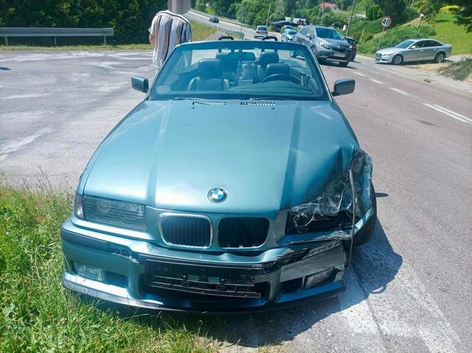  Kolizja samochodów BMW w Baryczu.