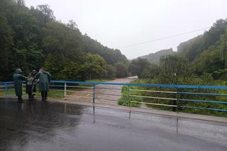 Sytuacja powodziowa na drogach województwa śląskiego.