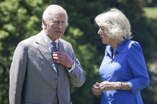 Król Karol III i Kamila: O ich romansie huczał cały świat