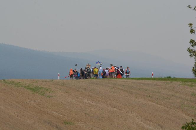 Śpiewający dzień lubelskich pątników na szlaku do Jasnej Góry!