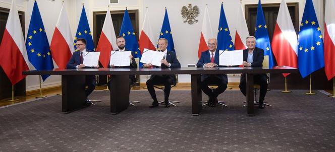 Liderzy KO, Trzeciej Drogi i Nowej Lewicy podpisali umowę koalicyjną