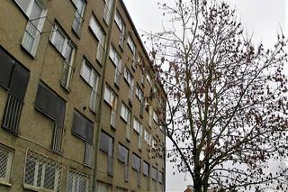 Budynek przy ul. Komuny Paryskiej