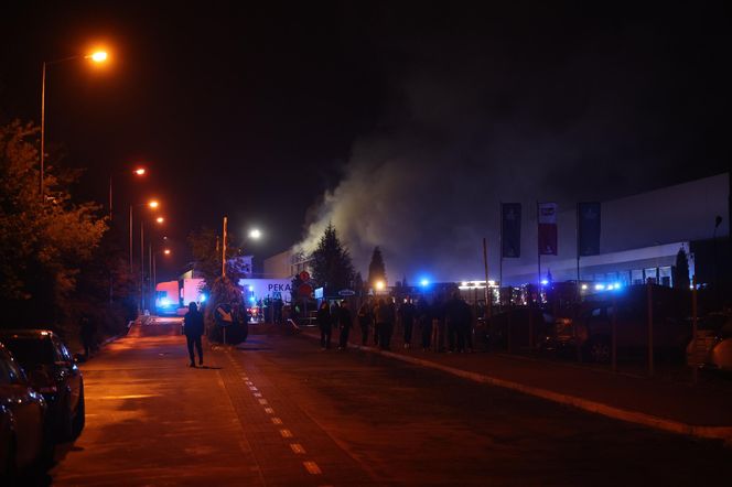 Pożar hali w Sosnowcu