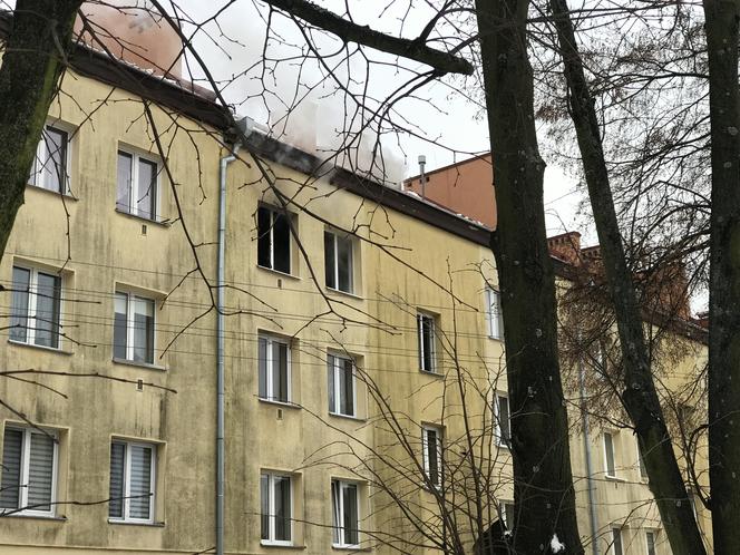 Pożar w bloku przy ulicy Staszica w Starachowicach