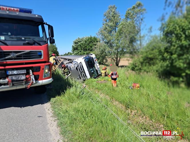 Śmiertelny wypadek pod Bochnią. Nie żyje kierowca ciężarówki