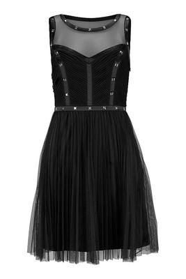 Jak się ubrać na sylwestra? Pomysły na stylizacje!