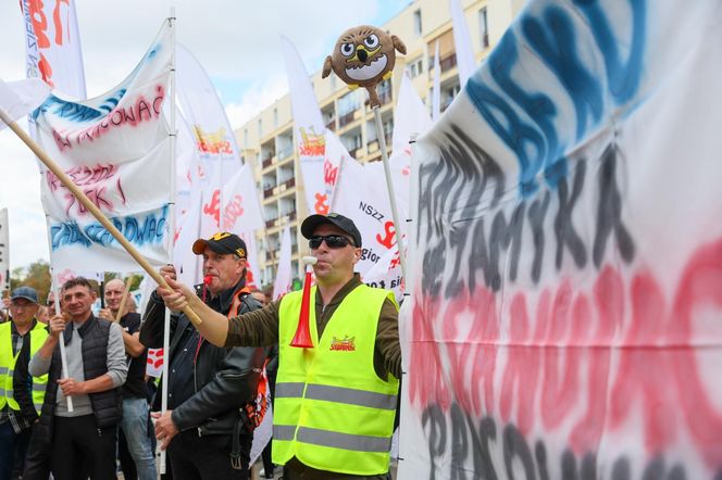 Związkowcy z BEKO protestowali przed ambasadą Turcji 