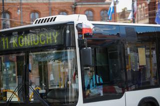 Święto Flagi i Konstytucji 3 Maja w Toruniu. Tak wyglądały w czasach pandemii koronawirusa