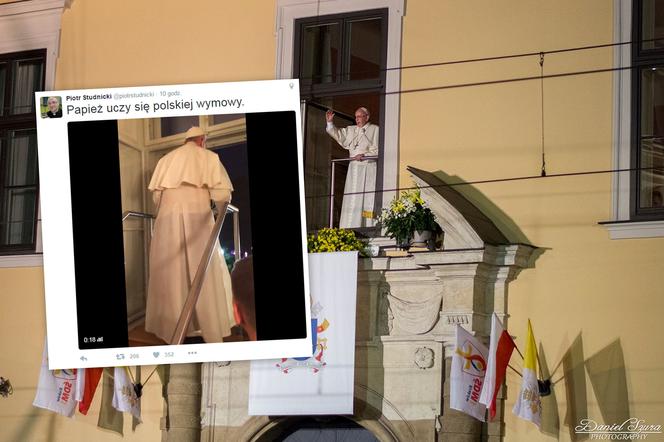 Papież w oknie