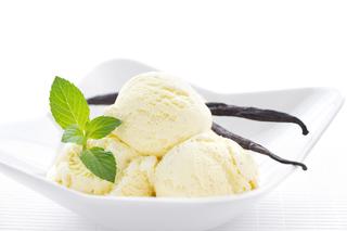 Domowe lody waniliowe: przepis na zdrowy deser