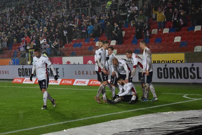 Górnik wygrywa wysoko na koniec roku. Jagiellonia pokonana na Arenie Zabrze [ZDJĘCIA KIBICÓW]