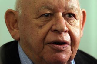 Tak wyglądają groby polityków