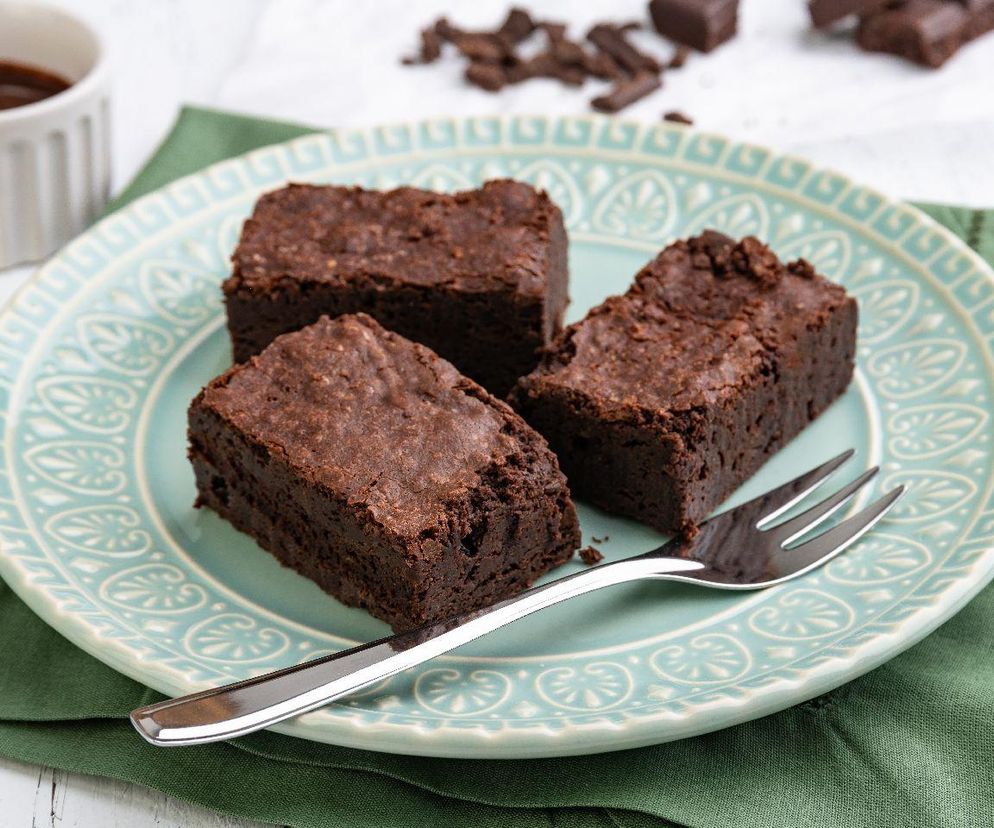 brownie ze śliwkami