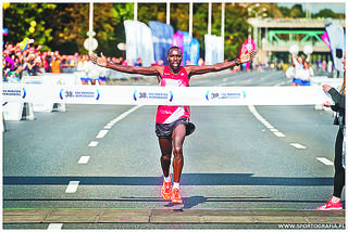 SZOKUJĄCE zestawienie radnego PiS! Porównał kenijskich biegaczy do...
