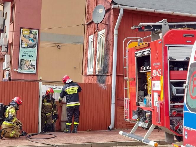 Pożar na ulicy Dworcowej! Na miejscu wszystkie służby