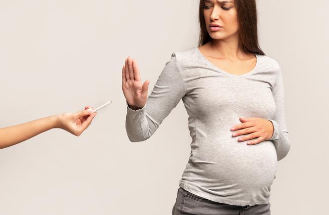 Jakie są skutki palenia i dlaczego warto zerwać z nałogiem w ciąży?
