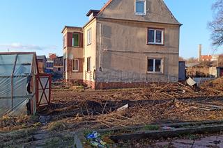 Wysiedlone domy na Krzekowie. W ich miejscu powstanie nowa ulica