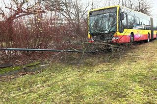 Wypadek autobusu na Ursynowie