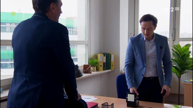 Barwy szczęścia, odc. 2048. Władek (Przemysław Stippa), Bednarek (Wojciech Skibiński)