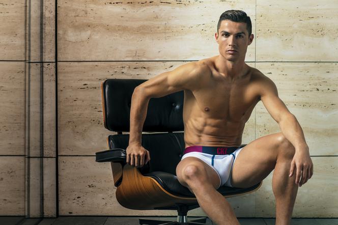 Cristiano Ronaldo w reklamie bielizny