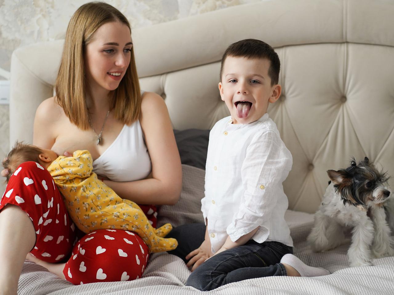 Gdy nagle pojawia się rodzeństwo... Problemy najstarszego dziecka w rodzinie