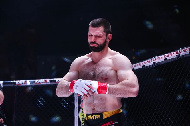 Szymon Kołecki nie miał litości dla freak-fightów. Ostra krytyka: „robią krzywdę wielu ludziom”