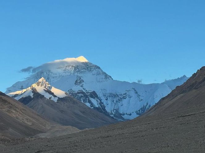 Ewa Kasprzyk medytuje w Tybecie