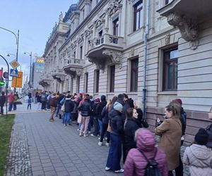 Noc Muzeów 2025 w Łodzi. Tłumy łodzian w muzeach i galeriach