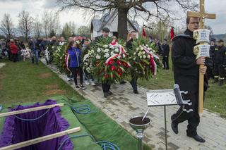 Pogrzeb ofiar katastrofy w Świebodzicach