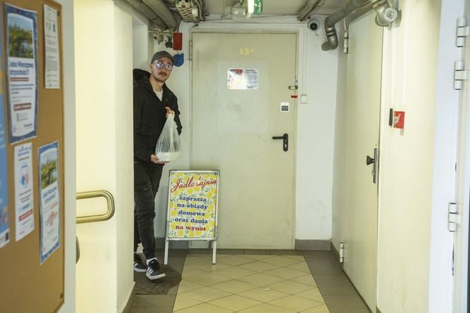 Po 38 latach jadłodajnia pani Marii znika z mapy Warszawy. „Czas na zasłużony odpoczynek”