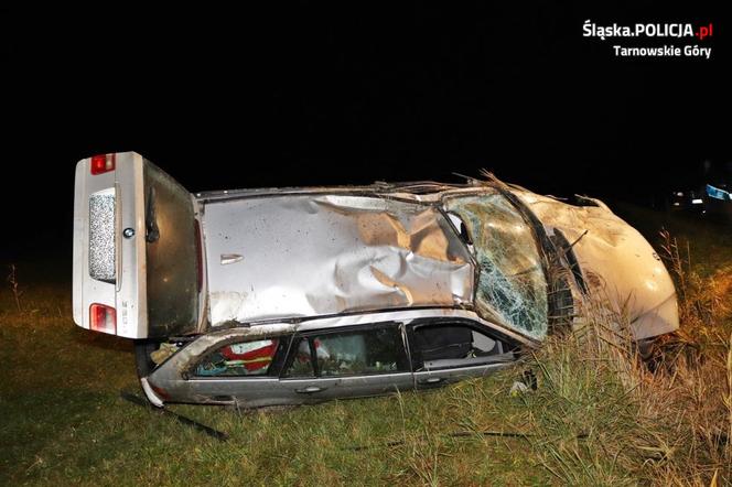 Wypadek BMW pijanego 23-latka z zakazem prowadzenia pojazdów mechanicznych 
