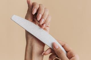 Nude to mocny trend w stylizacji paznokcji