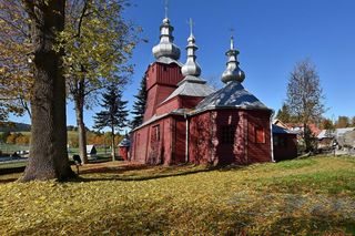 To jedna z najpiękniejszych wsi w województwie małopolskim. Odegrała ważną rolę w dziejach Polski