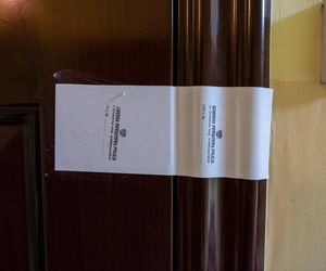 Zadał żonie 20 ciosów nożem i poszedł na policję o tym opowiedzieć.