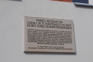 Tak dziś wygląda kamienica na Woli, która była pierwszym zmobardowanym obiektem w Warszawie podczas II wojny światowej