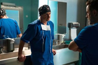 Koniec Na dobre i na złe: Ostra wymiana zdań między Alesiem a Borysem w 959 odcinku. Przyjmie na niedziałający oddział pacjenta po wypadku! - ZDJĘCIA, ZWIASTUN