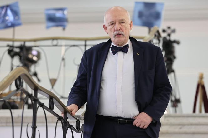 Ale wpadka Janusza Korwin-Mikkego! Chciał się pochwalić refleksem