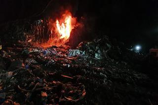 Chruścik: Spaleniu uległa 300-metrowa hałda śmieci! [FOTO]