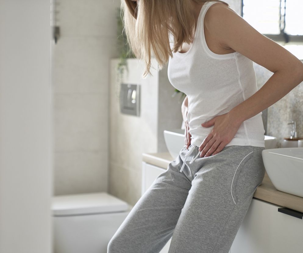 Bakteryjne zapalenie jelita grubego może powodować niebezpieczne powikłania.