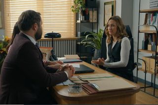 Barwy szczęścia, odcinek 3175. Klemens (Sebastian Perdek), Natalia (Maria Dejmek), Asia (Anna Gzyra)