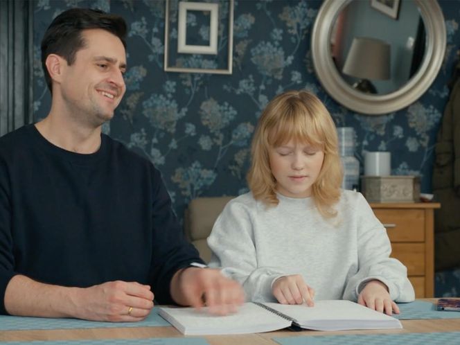 Barwy szczęścia, odcinek 3191: Herman (Maciej Raniszewski), Emilka (Jessica Frankiewicz)