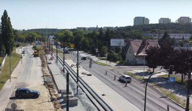 Drogowcy planują testy na powstających mostach nad Brdą. Kiedy pojadą tam auta i samochody? 