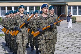 Uczniowe ZS nr2 przygotowują się do finału Przeglądu Musztry Klas Mundurowych