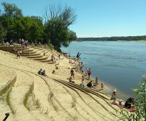 Niewiele osób wie o tej plaży nad Wisłą. Nazwa w pełni oddaje jej urok